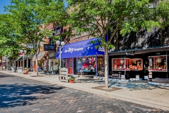 Luxury Vacation Rentals in Saint Joseph, Lake Michigan thumbnail